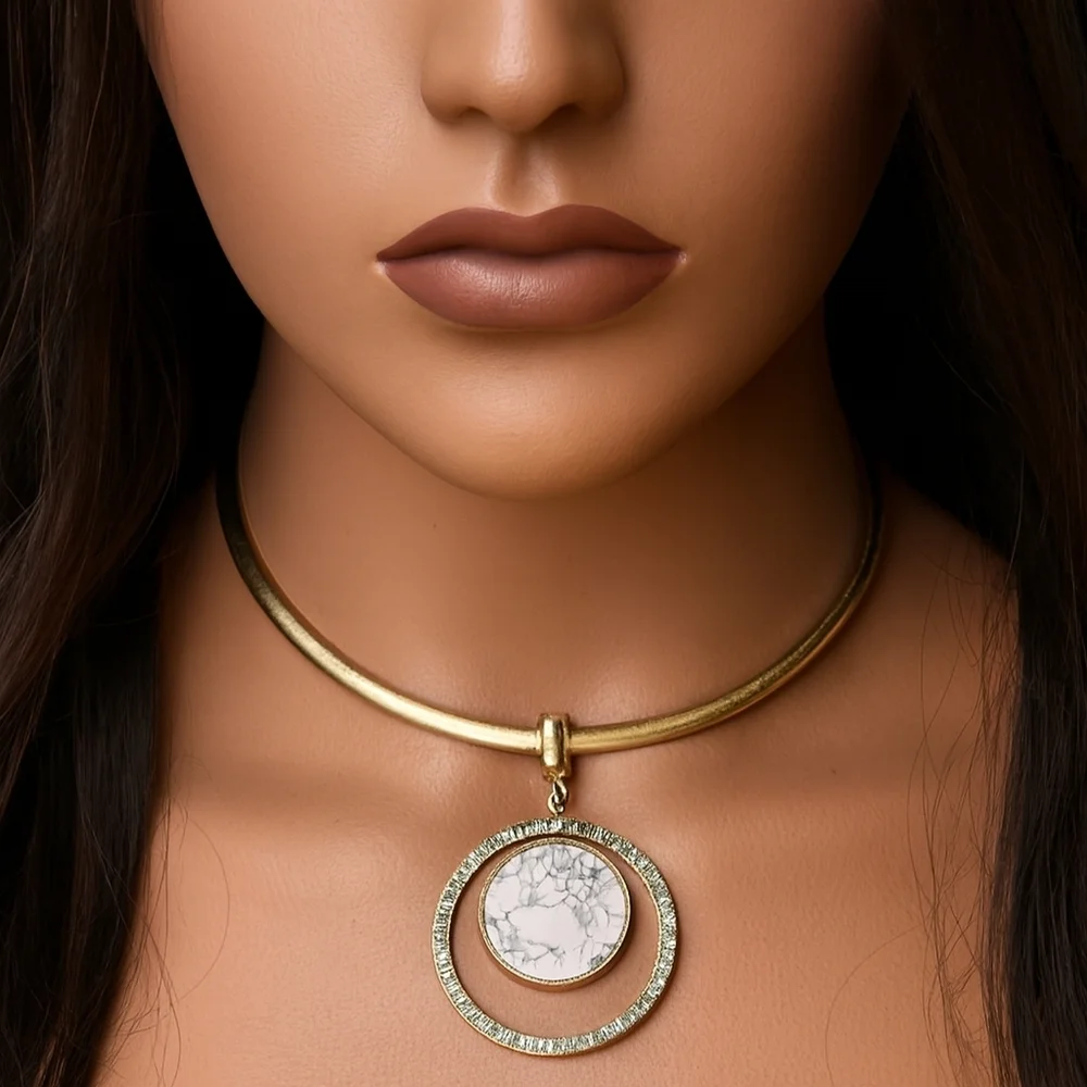 Gold Choker Necklace with Sparkly Crystal Hoop Round Rhinestone Pendant Jewelry